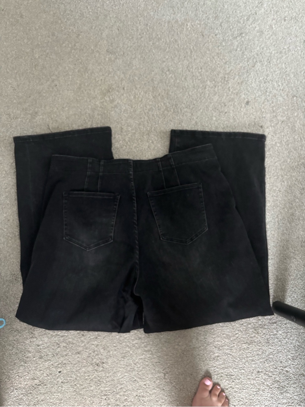 Black Women's Jeans - Classic High-Rise Fit